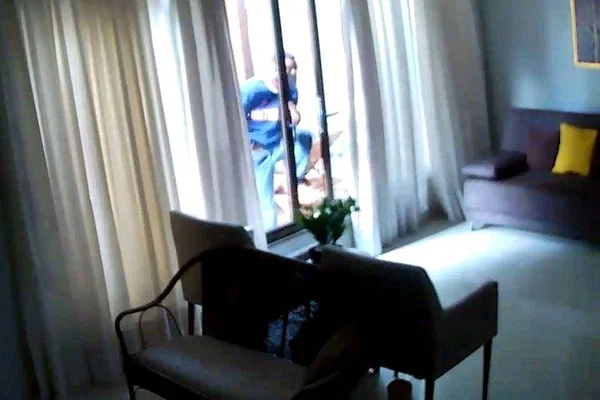Vídeo: PCDF prende homem que invadiu e roubou residência na Asa Sul