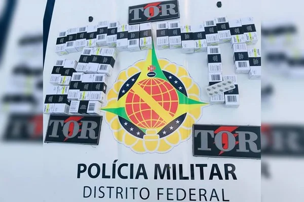 PMDF apreende mil comprimidos de rohypinol em porta-malas de carro
