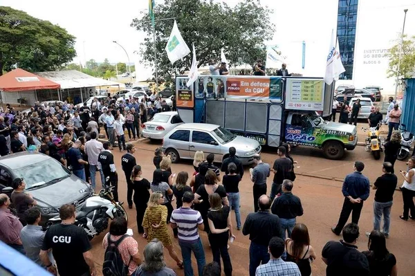 Servidores promovem ato em defesa da Controladoria-Geral da União