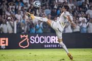 Santos volta a vencer na Vila Belmiro