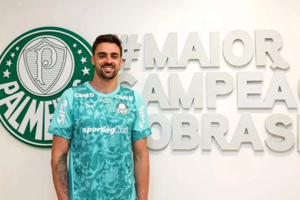 Palmeiras anuncia chegada do goleiro Bruno Bertinato até o fim de 2026