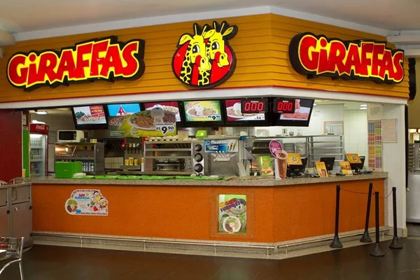 Fachada da rede Giraffas