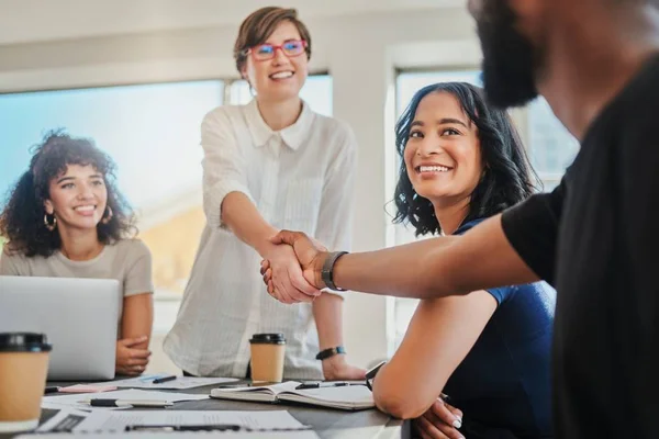 Internacionalização de marcas: oportunidades e desafios