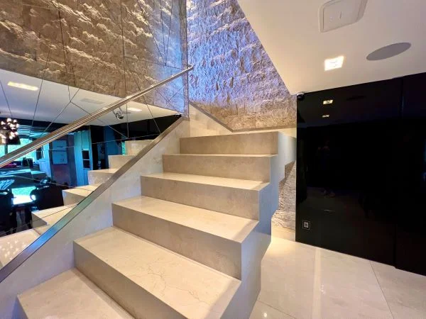 O apartamento surpreende pelos detalhes O apartamento surpreende pelos detalhes