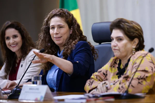 Sem CNU em 2026, Dweck prevê chamada de excedentes em concursos
