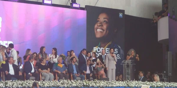 Presidente do PL Mulher, Michelle defende “erradicar a cota dos 30%”