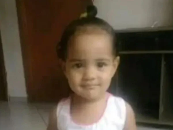 Polícia procura Isabela, criança de apenas 2 anos sequestrada na frente da mãe