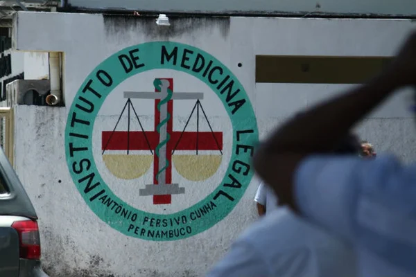 Imagem colorida, Instituto Médico Legal PE - Metrópoles