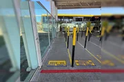 O projeto piloto é coordenado pela empresa Pioneira, concessionária responsável pela operação do BRT Sul