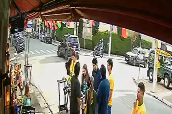 Perseguição policial termina em batida nos Jardins, bairro nobre de SP - destaque galeria Perseguição policial termina em batida nos Jardins, bairro nobre de SP - destaque galeria