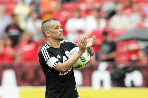 Após deixar o Internacional, D’Alessandro assina com time do Uruguai