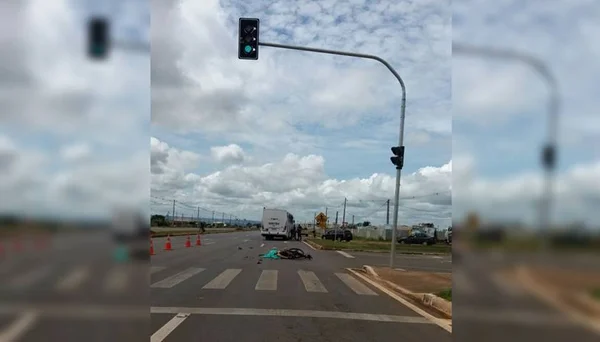 Ciclista morre após ser atropelado por ônibus no DF