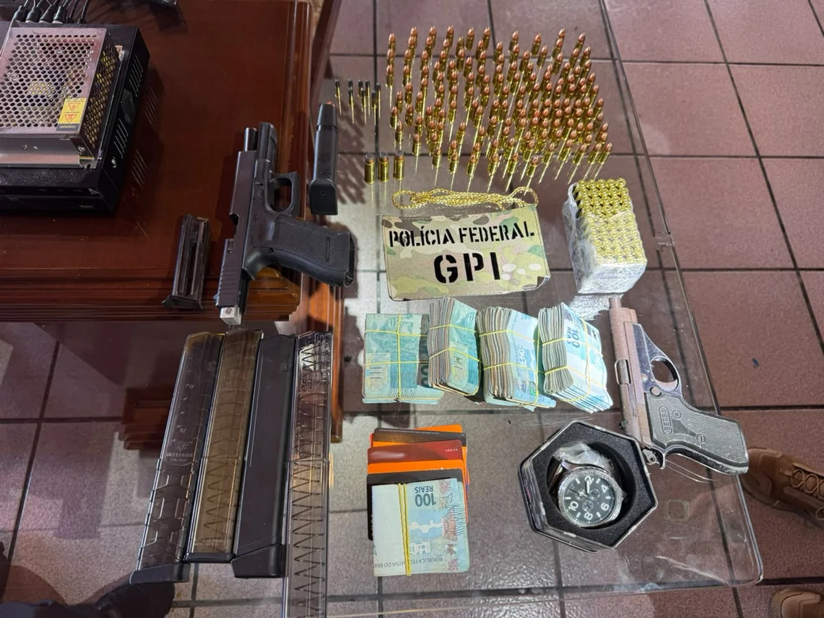 Batizada de Carga Letal, a operação desta quarta-feira (7) resultou na prisão preventiva de um investigado Batizada de Carga Letal, a operação desta quarta-feira (7) resultou na prisão preventiva de um investigado