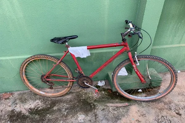 Suspeito de perseguir e roubar celulares de mulheres no DF é preso