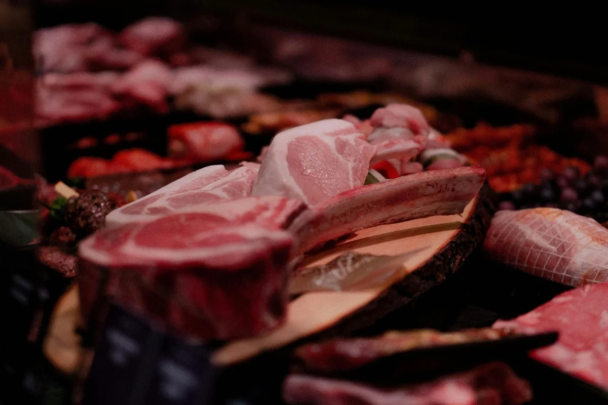 Sob pressão de China e UE, Brasil mira novos mercados para carne