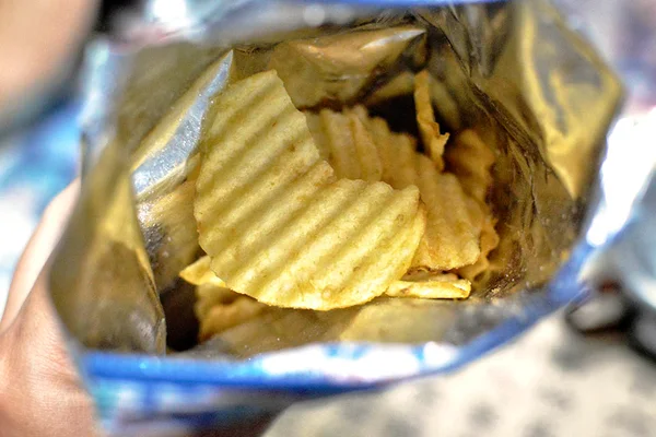 Anvisa faz consulta pública para limitar gordura trans em alimentos