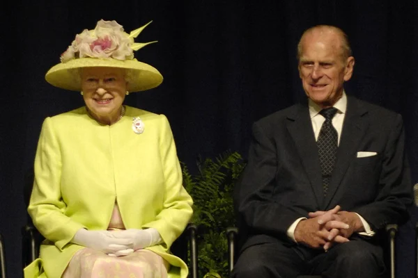 Rainha Elizabeth e príncipe Philip