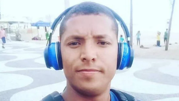 Jovem João Bezerra, desaparecido no Rio