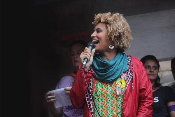 Polícia do RJ investiga quem escreveu e espalhou fake news de Marielle
