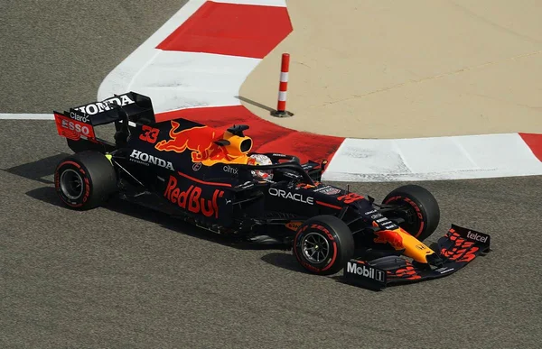 Verstappen não se ilude com domínio nos treinos para o GP do Bahrein