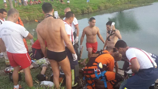 Adolescentes de 16 anos morrem afogados em lagoa de São Sebastião