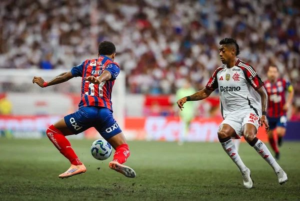Seis jogos encerram a 12ª rodada do Brasileirão neste domingo (19/4)