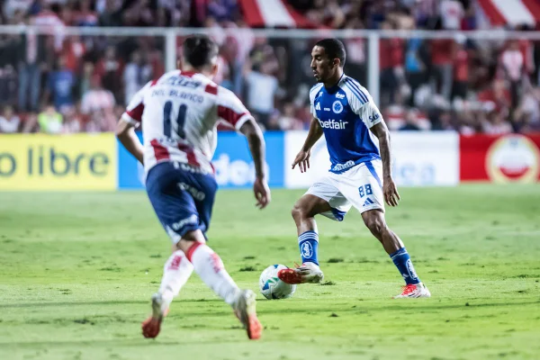 imagem colorida de Cruzeiro e Union Santa Fe - Metrópoles