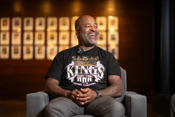 Técnico do Mike Tyson, Rafael Cordeiro conta o que faz um campeão - destaque galeria Técnico do Mike Tyson, Rafael Cordeiro conta o que faz um campeão - destaque galeria