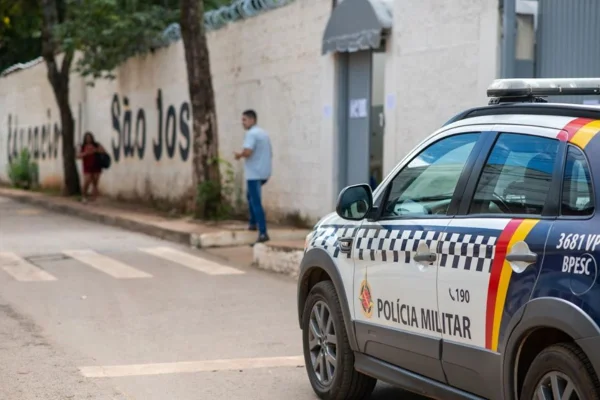 Escola pública - Metrópoles