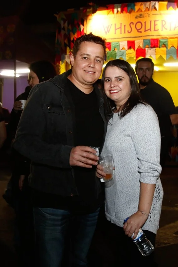 Moriael Paiva e Juliana Moriael Paiva e Juliana