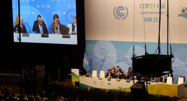 Conferência do Clima em Bonn, na Alemanha, adia decisões importantes