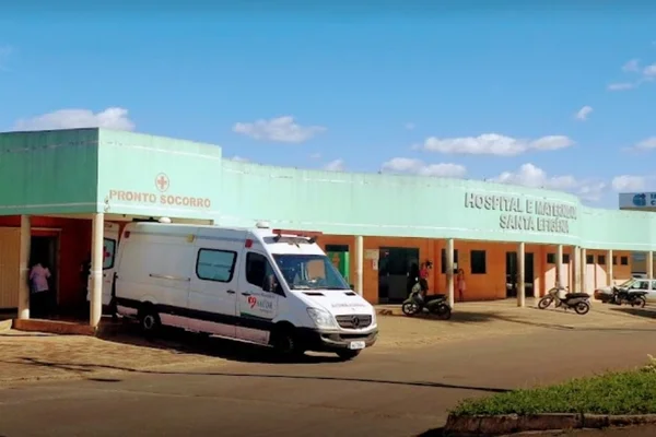 Hospital Municipal Santa Efigência, em Niquelândia, Goiás