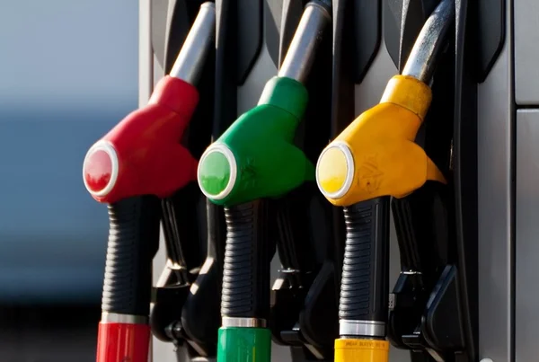 Etanol sobe em 17 estados, mas preço médio no país recua 0,03%