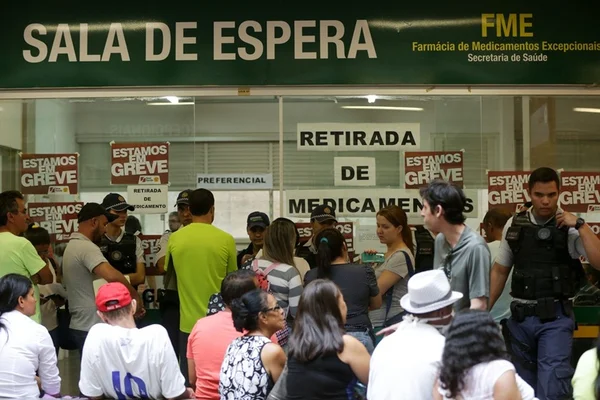 Secretaria de Saúde recebeu mais de 2,3 mil ações judiciais em um ano