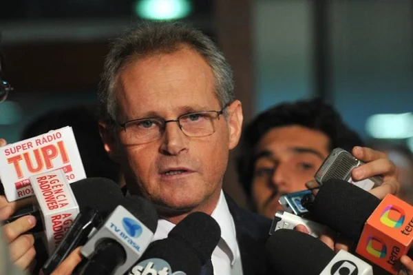 Beltrame recusa convite de Rollemberg para assumir Segurança do DF