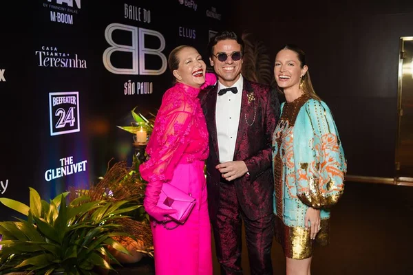Baile do BB reúne famosos no Rosewood, em SP, e arrecada R$ 600 mil