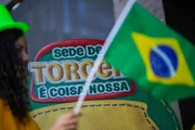 Reúna a galera e faça parte da campanha “Sede de Torcer É Coisa Nossa” Reúna a galera e faça parte da campanha “Sede de Torcer É Coisa Nossa”