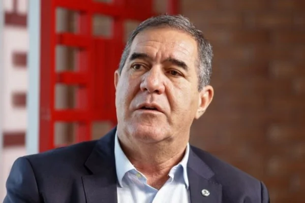 LUIZ GASTÃO - METRÓPOLES