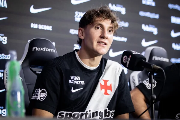 Colidio destaca projeto do Vasco e fala sobre conquistar títulos