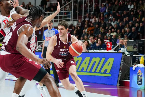 Champions de Basquete: time perde de WO após ter um jogador em quadra
