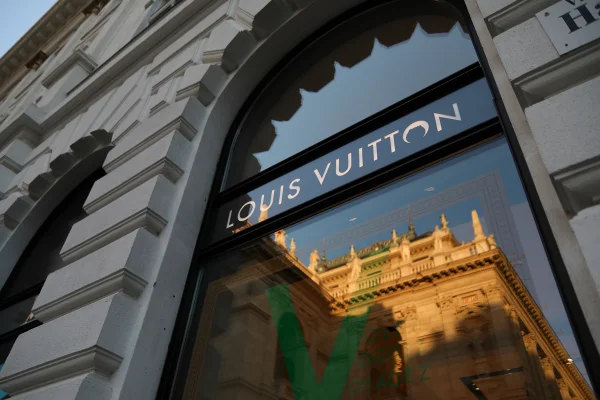 louis vuitton grife roubo loja -metrópoles