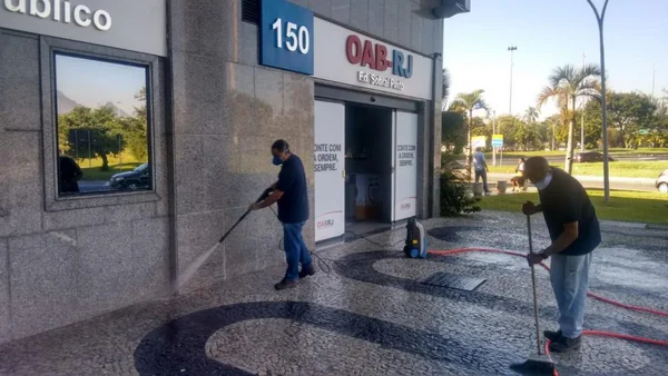 Justiça suspende direito a voto de inadimplentes em eleição da OAB-RJ