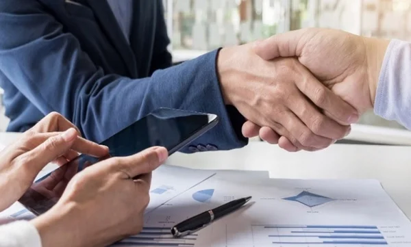 Tempo médio para abertura de empresa é o menor da história do país