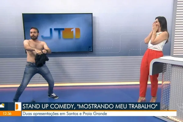 Humorista tira a roupa durante telejornal ao vivo da TV Tribuna (afiliada da Globo)