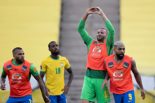 Weverton e Gabigol