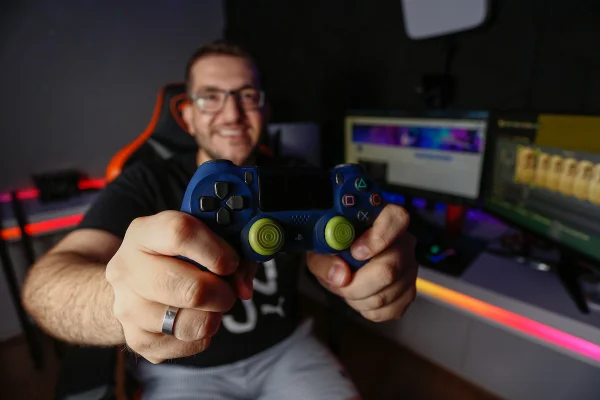Irlando da Silva Campos, de 31 anos, o Linker, streamer de Fifa
