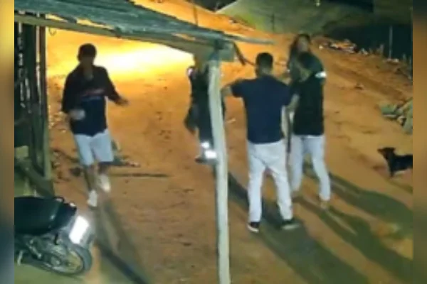 Filha de gari agredida em MG diz que desculpa de influencer não basta