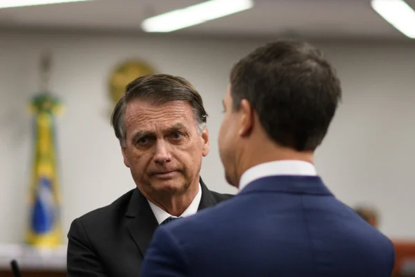 Jair Bolsonaro - O Supremo Tribunal Federal (STF) inicia, na manhã desta terça-feira (10/6) o segundo dia de interrogatório dos réus acusados de tentativa de golpe de Estado para manutenção do ex-presidente Jair Bolsonaro no poder
