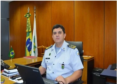 Cláudio Ribas, ex-chefe da Casa Militar, passa para reserva remunerada