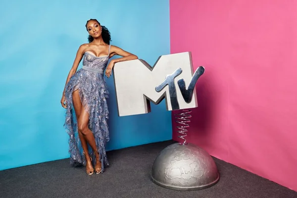 Pink Carpet: veja os melhores looks do MTV Europe Music Awards 2018